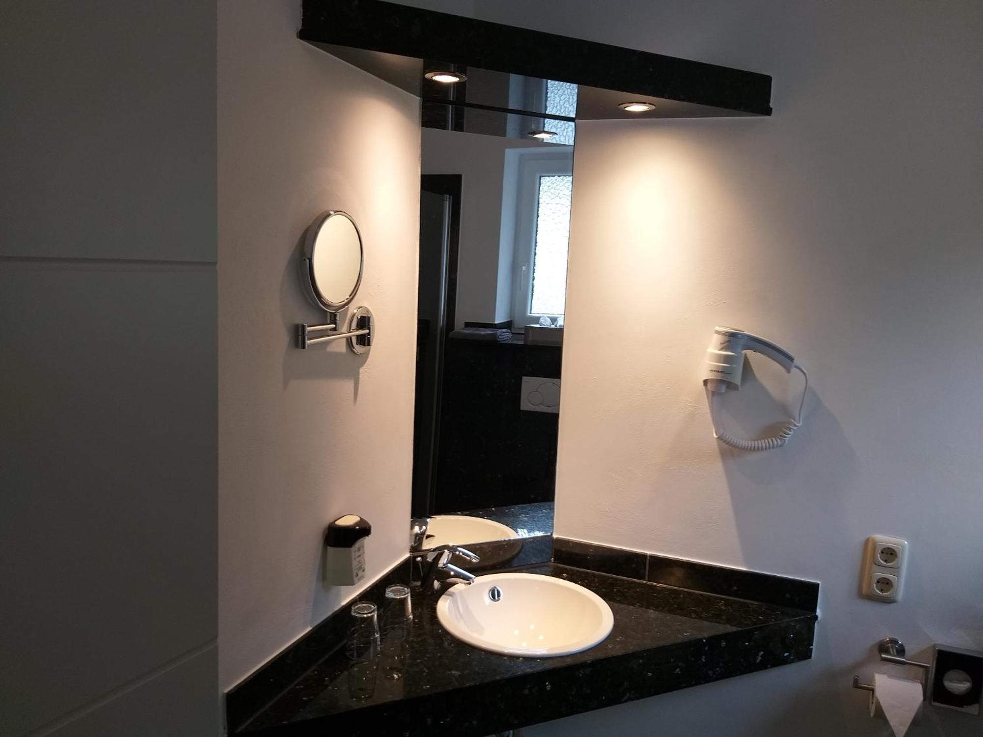 Haller Hotel Garni Monschau Kamer foto