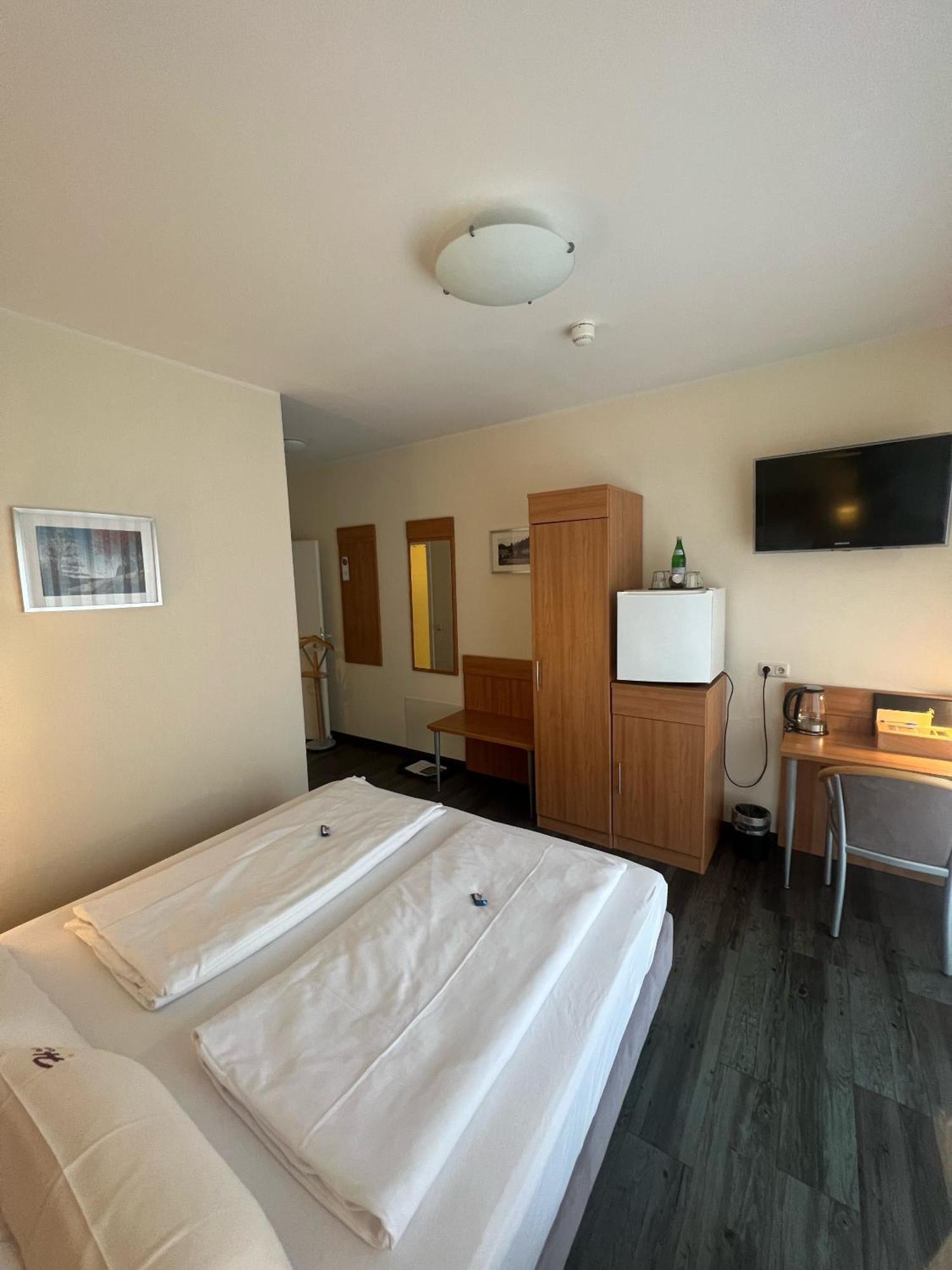 Haller Hotel Garni Monschau Kamer foto